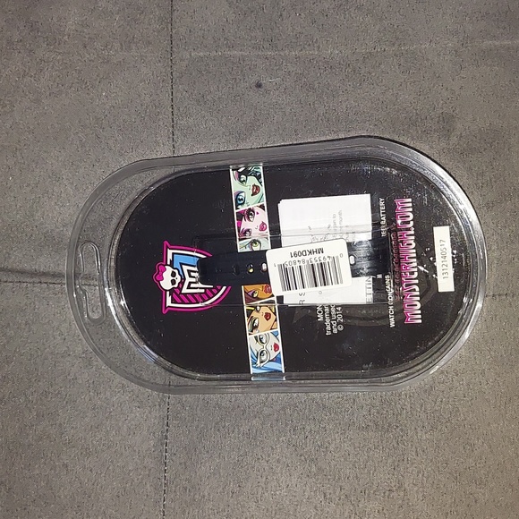 Monster High Watch - Picture 2 of 2